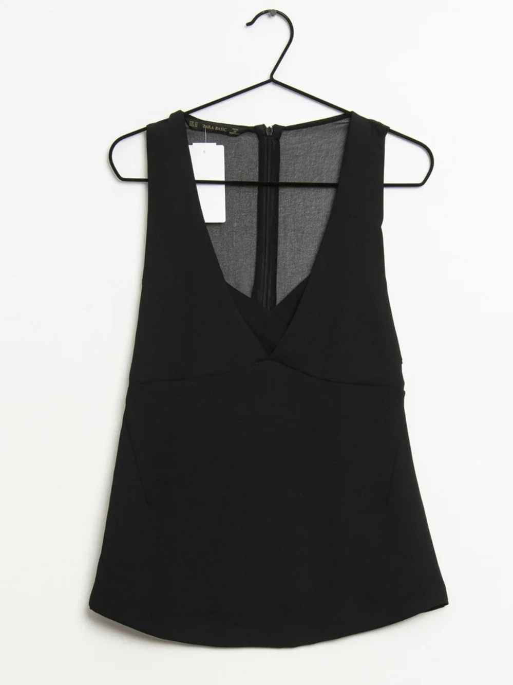 ZARA Black V-Neck Sleeveless Dress